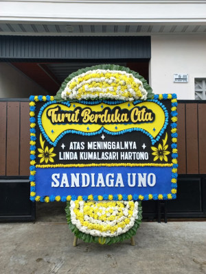 Papan Bunga Duka di Leksono